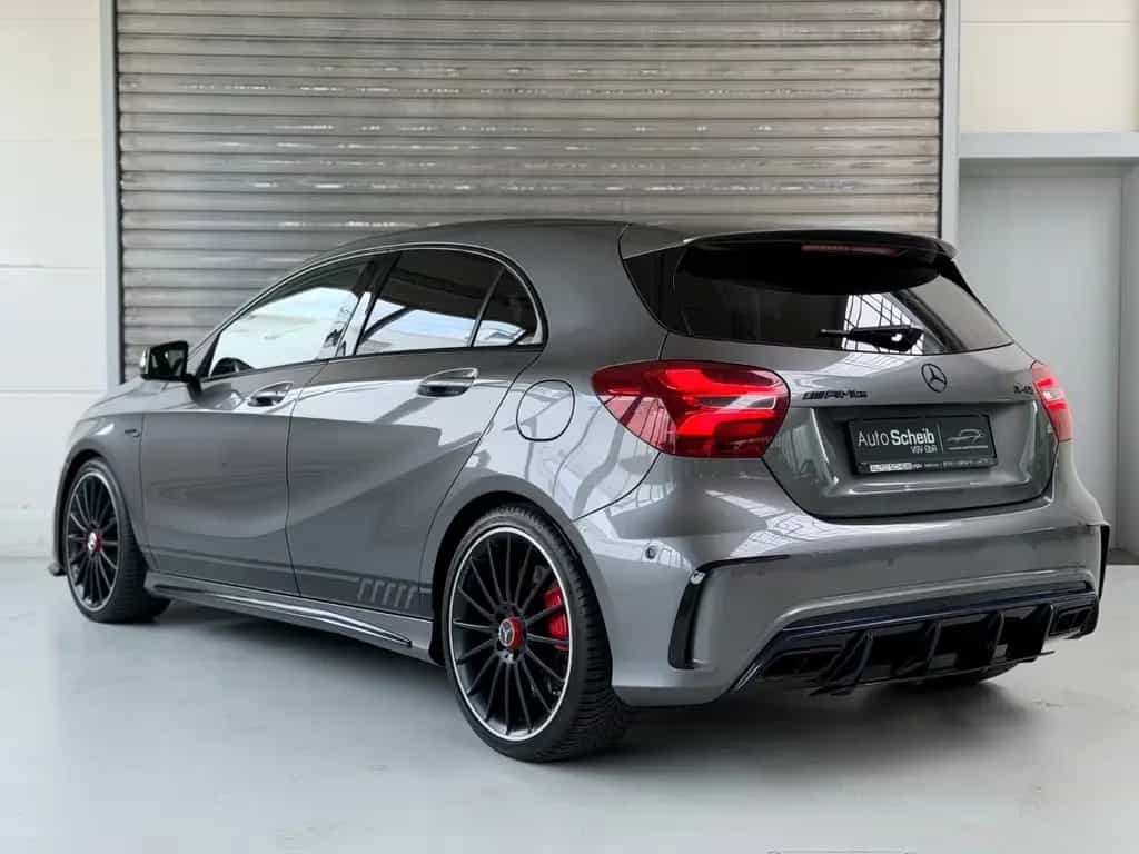 Mercedes-Benz A 45 AMG 4Matic*Performance-Abgas*Panorama*LED* 11/2017-photo-11