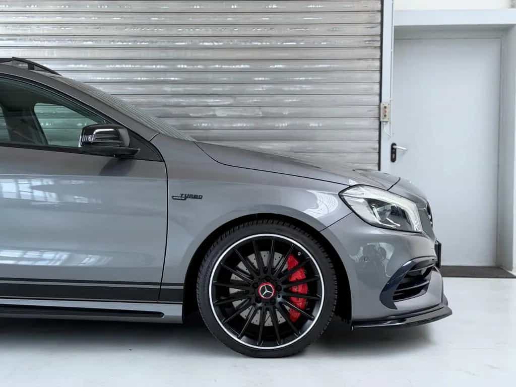 Mercedes-Benz A 45 AMG 4Matic*Performance-Abgas*Panorama*LED* 11/2017-photo-45