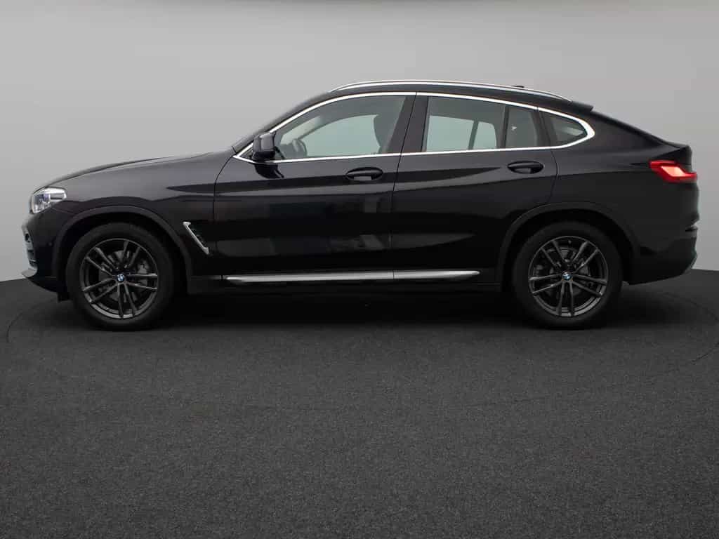 BMW X4 xD30i xLine Panorama Kamera HUD DAB HiFi AHK 10/2021-photo-10