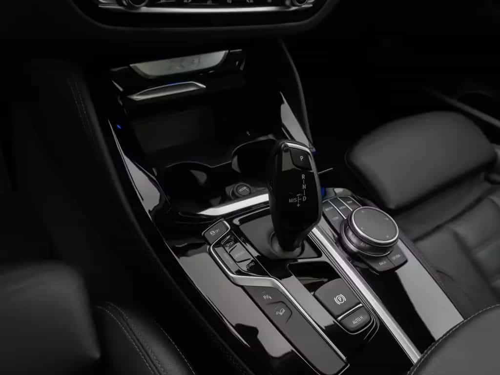 BMW X4 xD30i xLine Panorama Kamera HUD DAB HiFi AHK 10/2021-photo-21