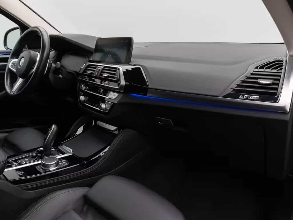 BMW X4 xD30i xLine Panorama Kamera HUD DAB HiFi AHK 10/2021-photo-22