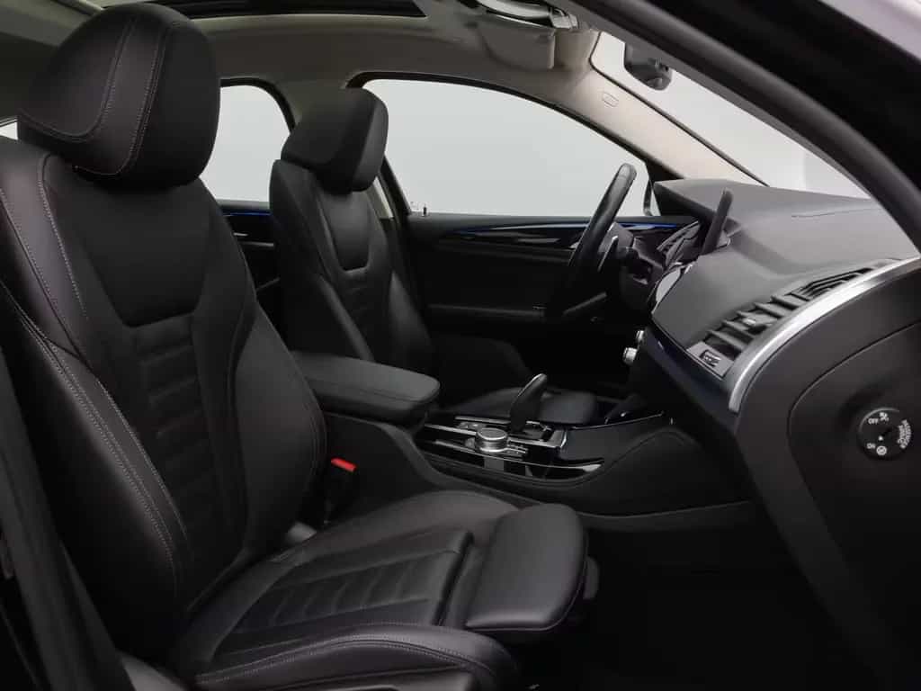 BMW X4 xD30i xLine Panorama Kamera HUD DAB HiFi AHK 10/2021-photo-35