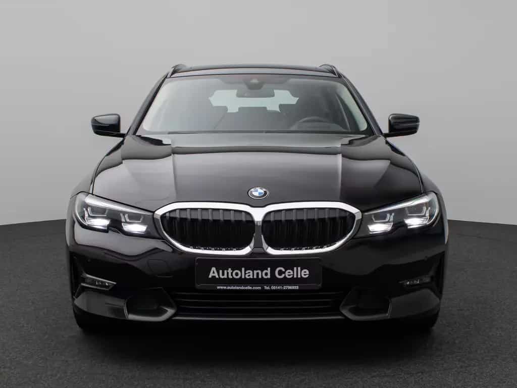 BMW 320 d  Sport Line Panorama HUD DAB Lordos LED PDC 12/2020-photo-1
