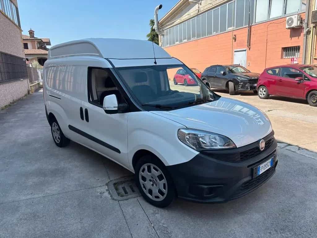 Fiat Other Doblo Doblò 1.6 MJT 120CV PL-TA Cargo Maxi 06/2018-photo-2