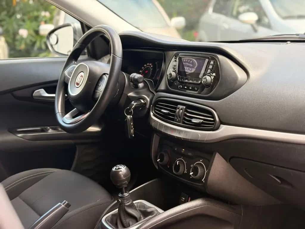 Fiat Tipo 1.6 MJT SES 5P S-DESIGN 02/2017-photo-13