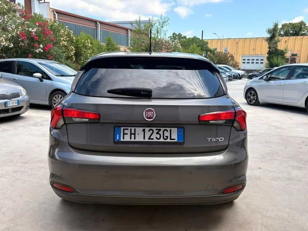 Fiat Tipo 1.6 MJT SES 5P S-DESIGN 02/2017-photo-5