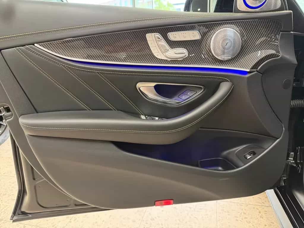 Mercedes-Benz E 63 AMG E 63 S AMG 4Matic+*Keramik* Edition 1*Carbon* 05/2018-photo-20