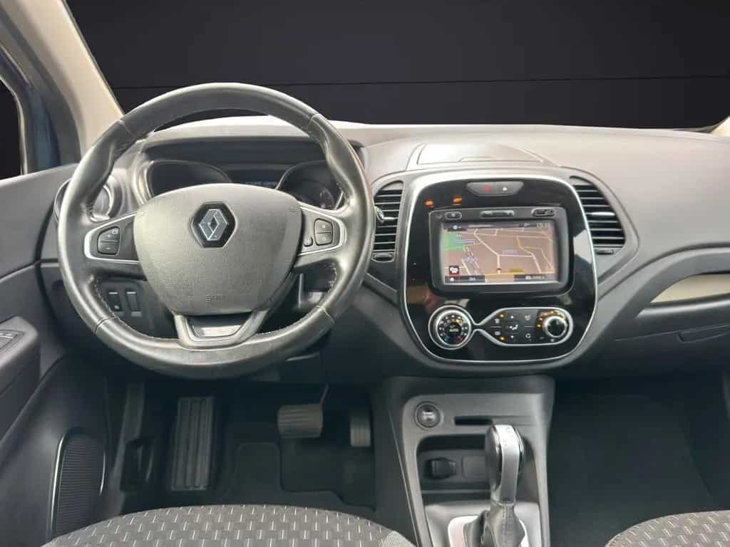 Renault Captur Intens AUT NAVI KMRA PDC SHZG TEMP 10/2018-photo-11