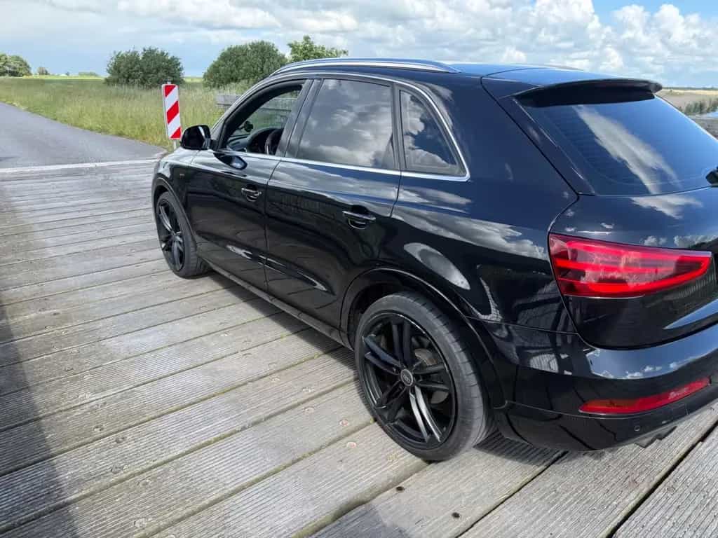 Audi Q3 2.0 TFSI 2x S line TOP 91.000km! 06/2012-photo-2