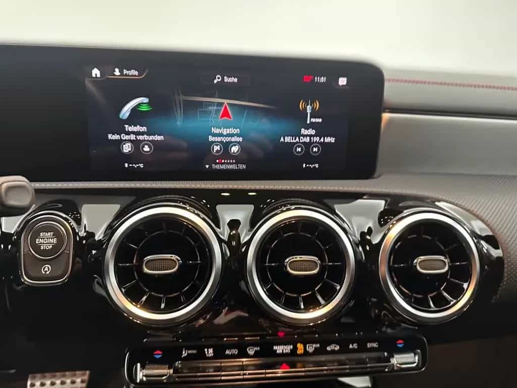 Mercedes-Benz CLA 220 4Matic 11/2020-photo-9