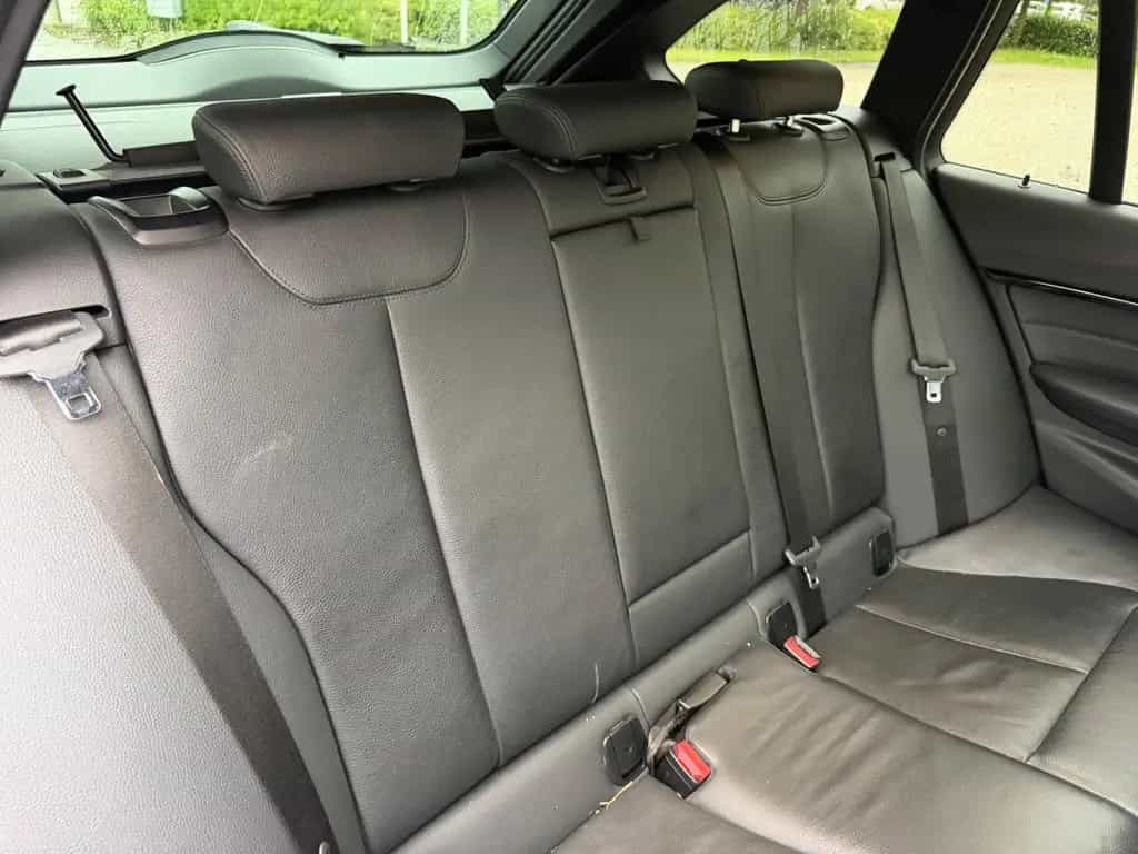 BMW 320 3 Touring 320 d xDrive M Sport Shadow *ATM* 03/2019-photo-12