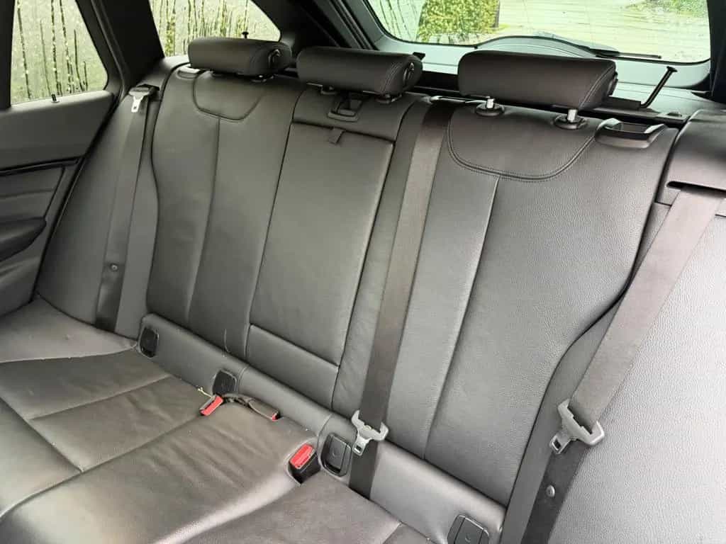 BMW 320 3 Touring 320 d xDrive M Sport Shadow *ATM* 03/2019-photo-13