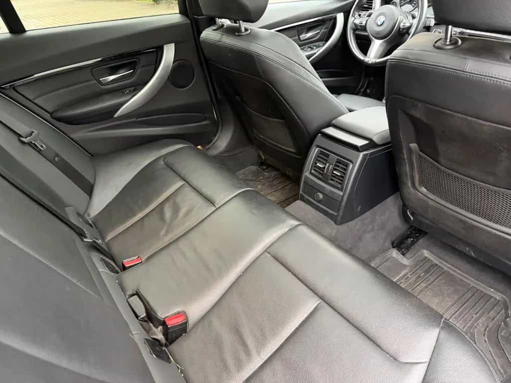 BMW 320 3 Touring 320 d xDrive M Sport Shadow *ATM* 03/2019-photo-14