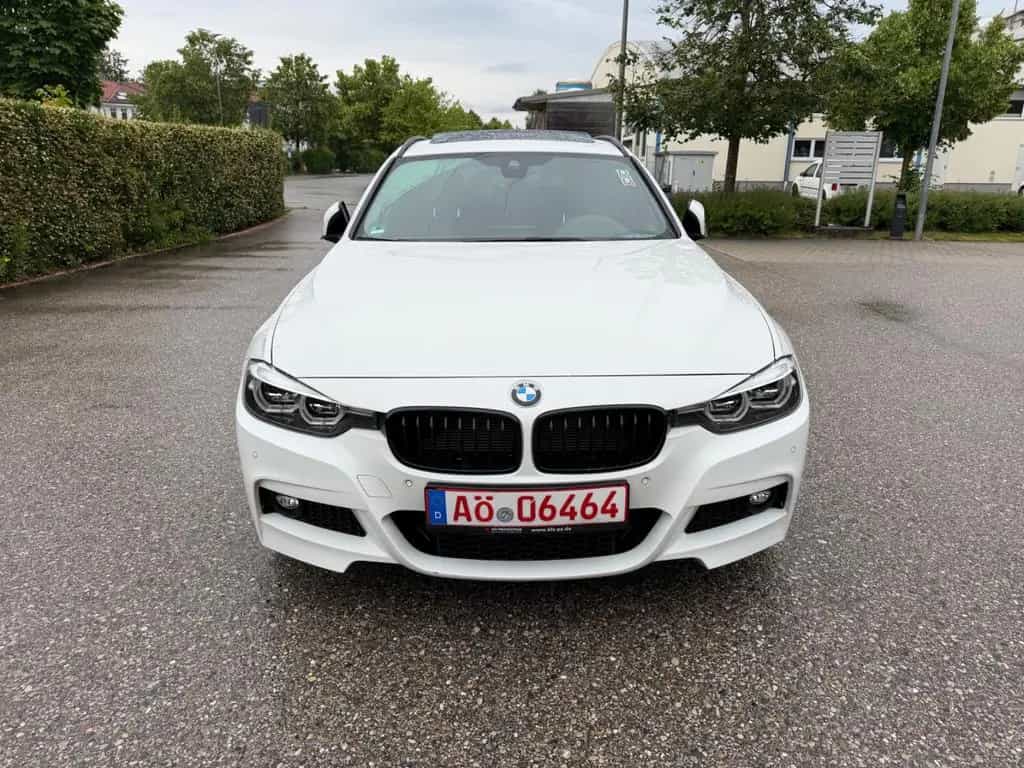 BMW 320 3 Touring 320 d xDrive M Sport Shadow *ATM* 03/2019-photo-7