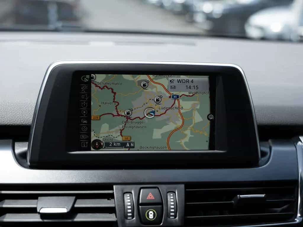 BMW 218 Active Tourer Advantage LED NAVI SHZ PDC 01/2017-photo-12