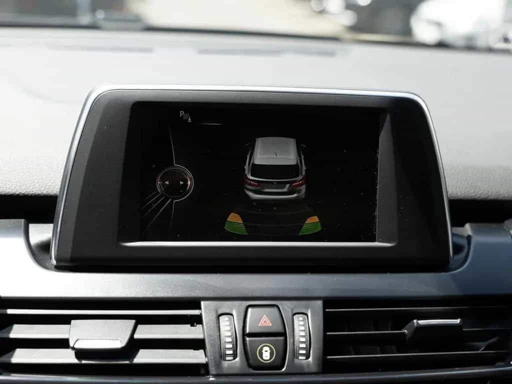 BMW 218 Active Tourer Advantage LED NAVI SHZ PDC 01/2017-photo-15
