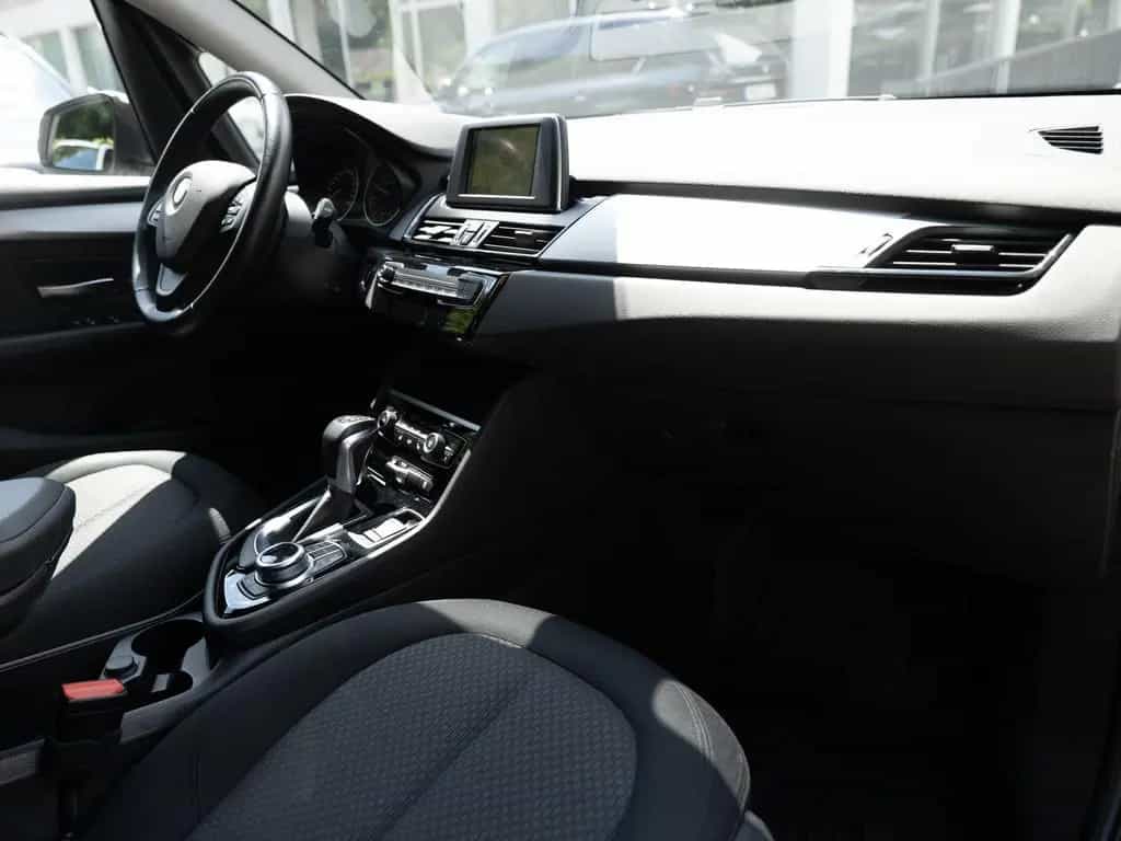 BMW 218 Active Tourer Advantage LED NAVI SHZ PDC 01/2017-photo-6