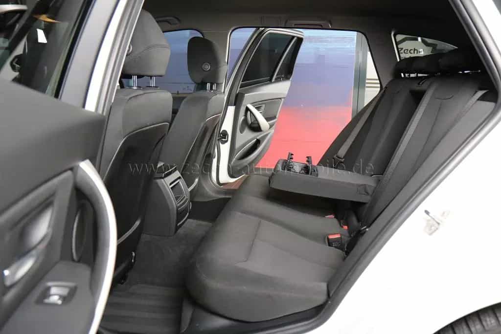 BMW 320 i xDr.Tour.AHK.RFK.Surr.View.LED.Navi. 11/2018-photo-17