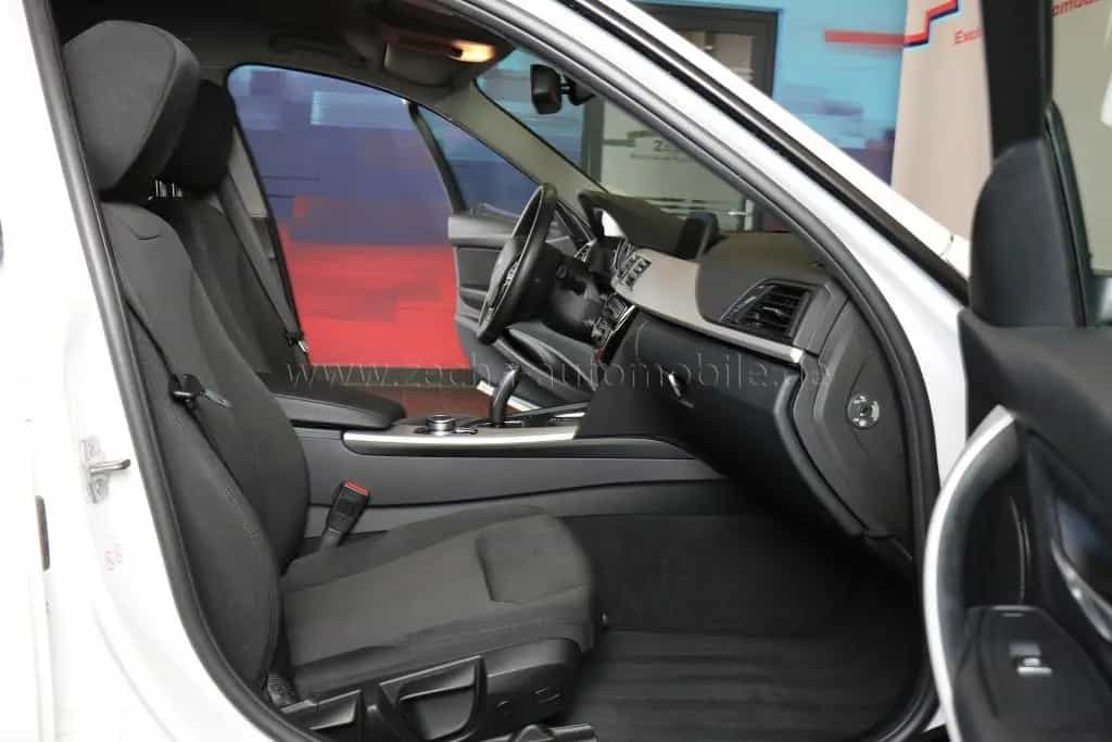 BMW 320 i xDr.Tour.AHK.RFK.Surr.View.LED.Navi. 11/2018-photo-20