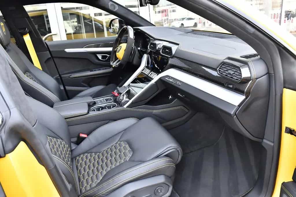 Lamborghini Urus 4.0 V8 Exclusive B&O Pano Night .Vision 01/2021-photo-10