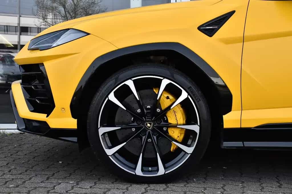 Lamborghini Urus 4.0 V8 Exclusive B&O Pano Night .Vision 01/2021-photo-8