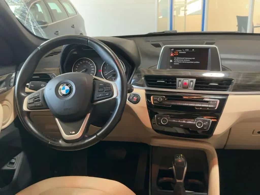 BMW X1 xDrive 25i X Line +LED+NAVI+PDC+AHK+KAMERA+ 01/2017-photo-7