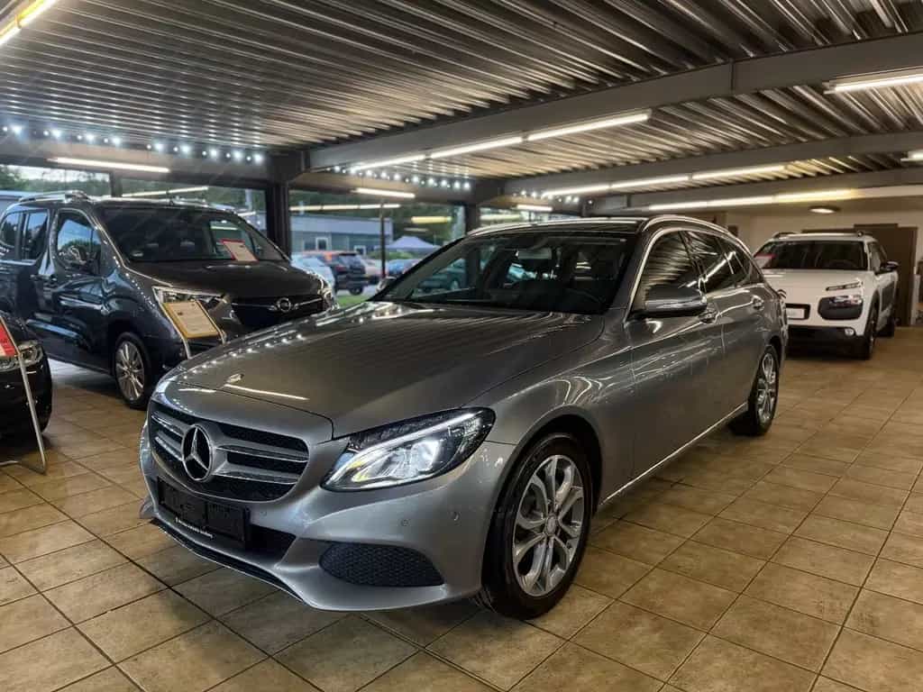 Mercedes-Benz C 180 Avantgarde*Led*Carplay*Ahk* 01/2015-photo-1
