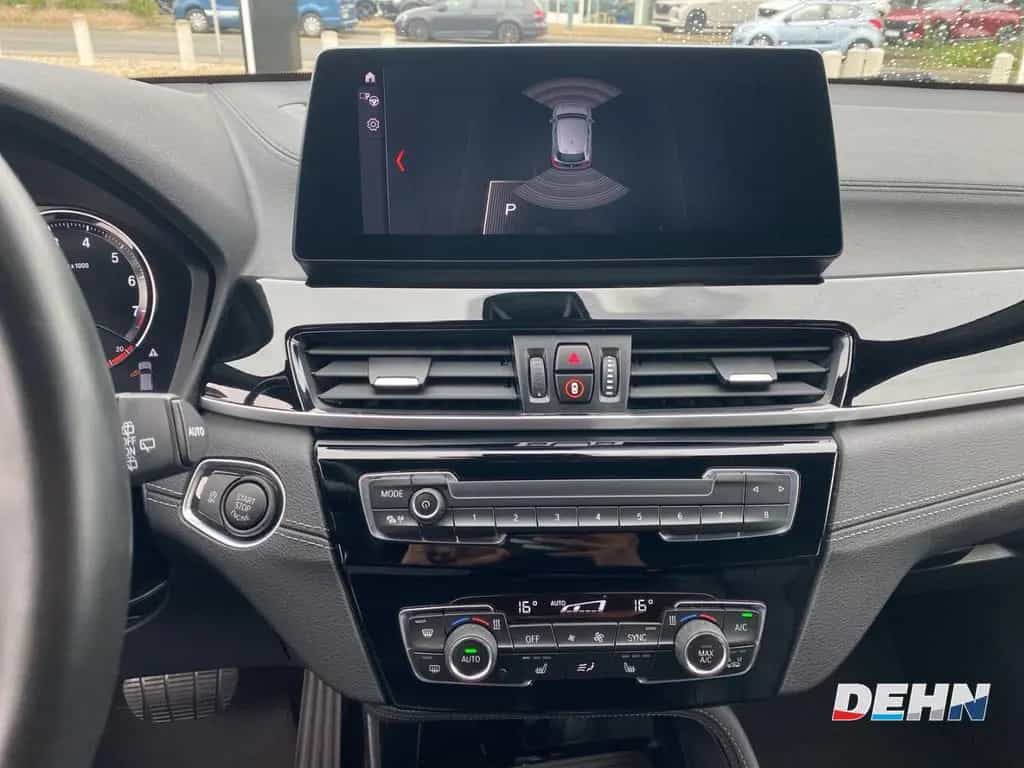 BMW X2 20i M-Sport Navi-Plus HUD Sposi DDC Leder AHK 03/2020-photo-20