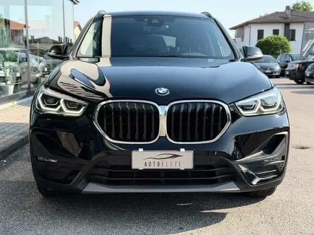 BMW X1 sDrive18d 150CV Automatico Business Advan 06/2020-photo-1