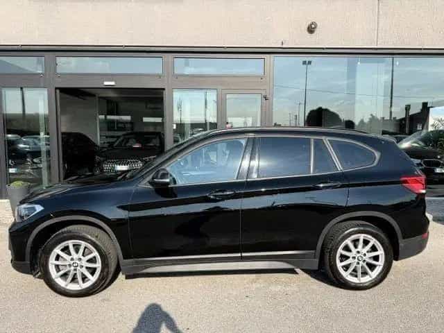 BMW X1 sDrive18d 150CV Automatico Business Advan 06/2020-photo-5