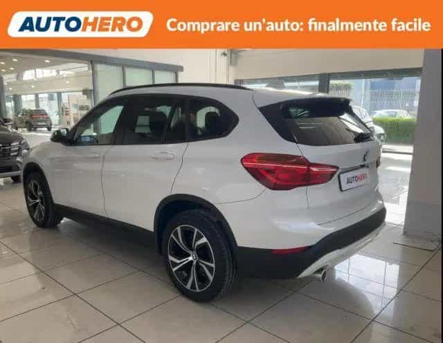 BMW X1 sDrive16d 01/2021-photo-3