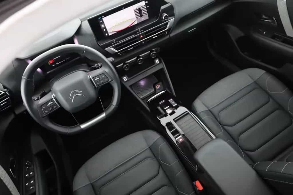 Citroën C4 PureTech 130 Aut. LED ACC Navi Pano 08/2024-photo-26