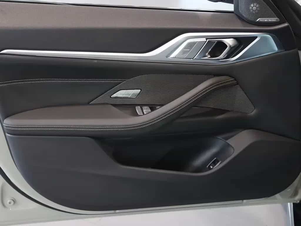 ALPINA B4 GT Gran Coupé/ Last Edition / Individuallack null-photo-15