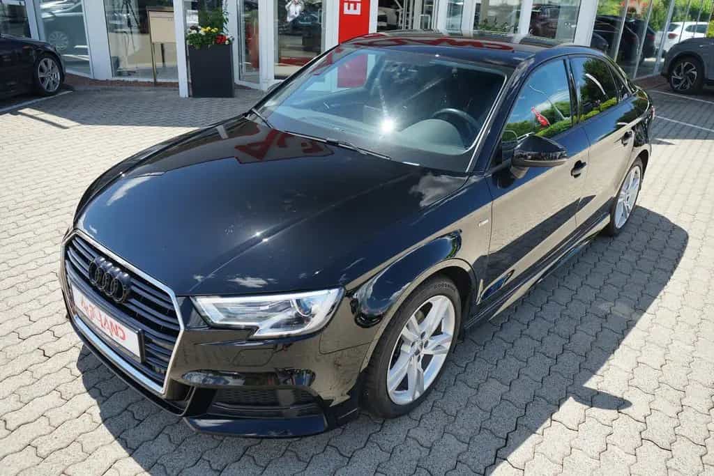 Audi A3 40 2.0 TFSI quattro sport LED Navi ACC PDC 04/2020-photo-6