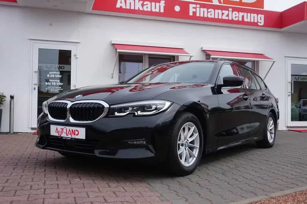 BMW 320 d Touring Sport Line Aut. LED Navi Panorama 01/2021-photo-1