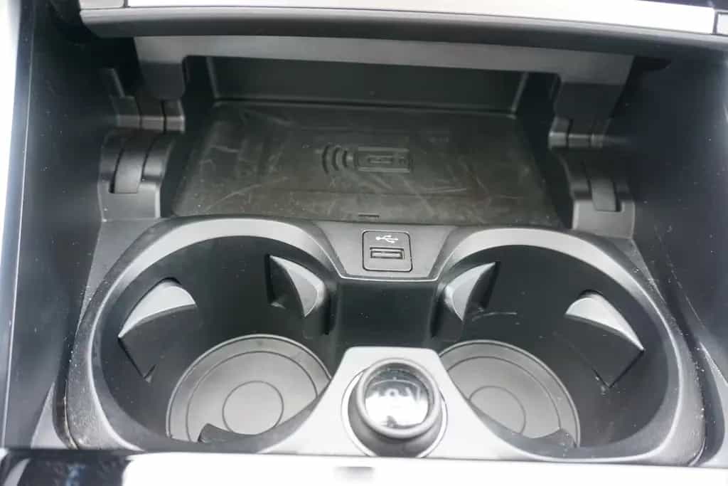BMW 320 d Touring Sport Line Aut. LED Navi Panorama 01/2021-photo-19