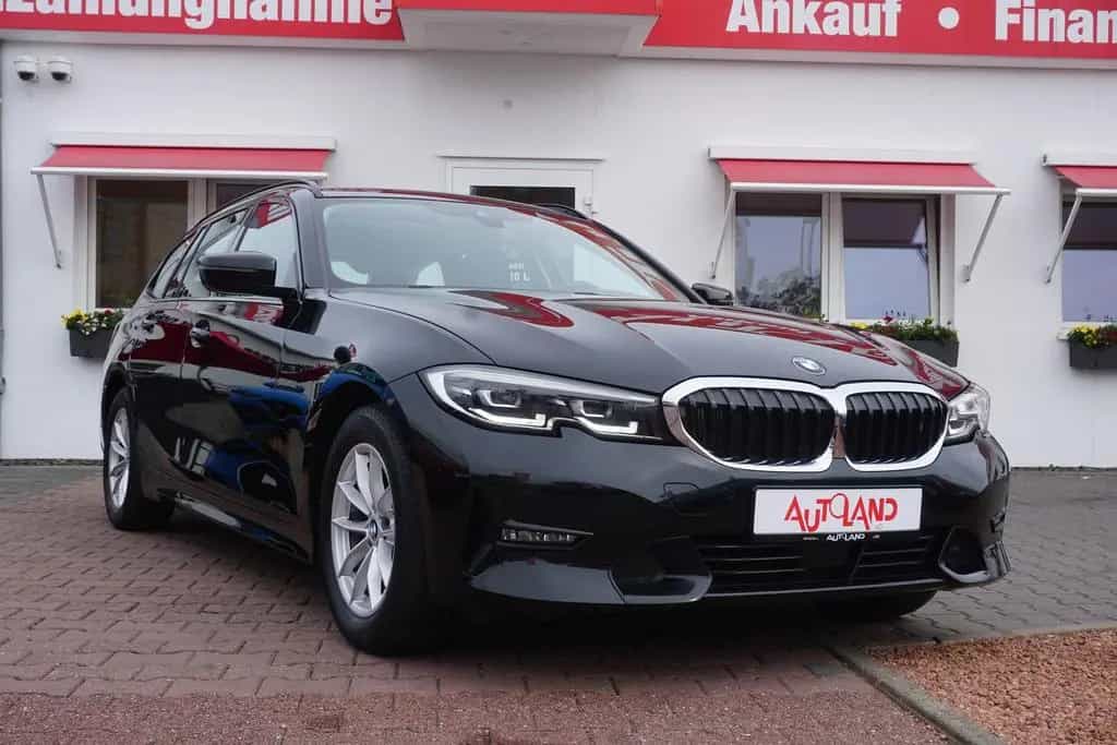 BMW 320 d Touring Sport Line Aut. LED Navi Panorama 01/2021-photo-5