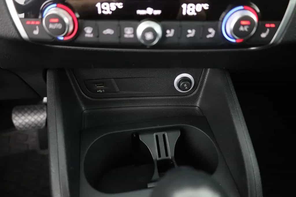 Audi Q2 1.0 TFSI ultra s-tronic Navi Android Apple 10/2017-photo-12