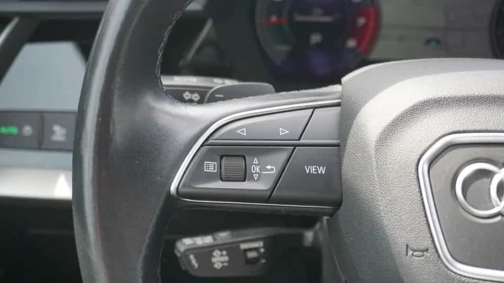 Audi A3 advanced LED Navi ACC App-Connect Spurhalte 03/2021-photo-12