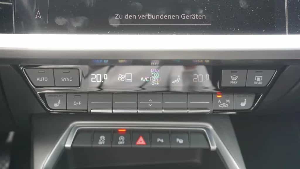 Audi A3 advanced LED Navi ACC App-Connect Spurhalte 03/2021-photo-24