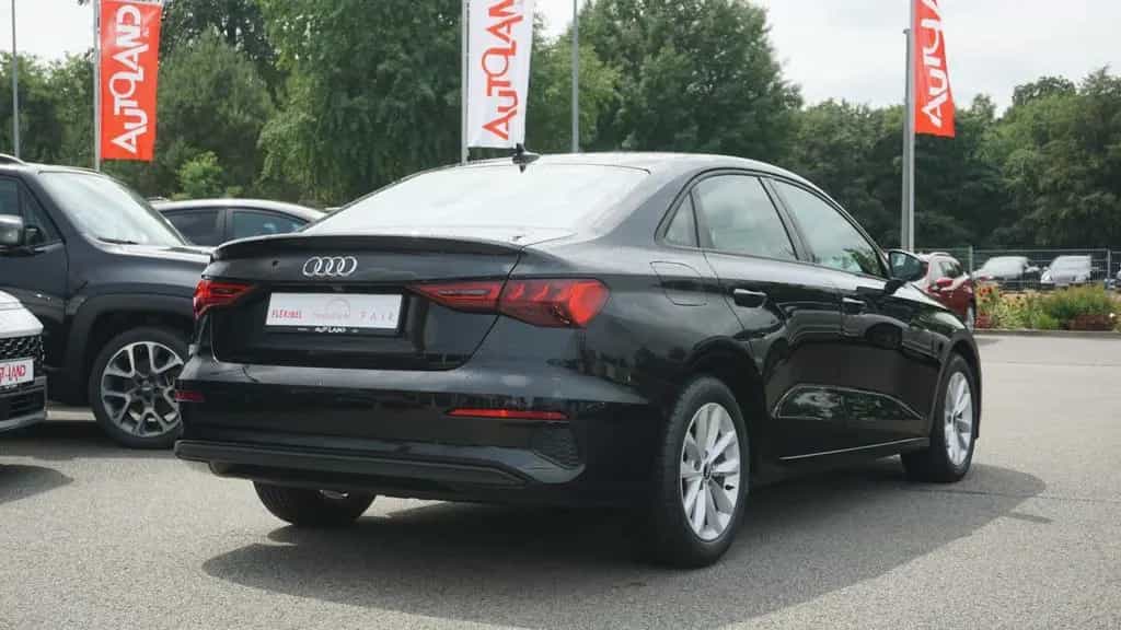 Audi A3 advanced LED Navi ACC App-Connect Spurhalte 03/2021-photo-4