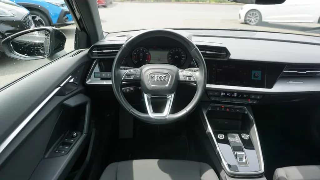 Audi A3 advanced LED Navi ACC App-Connect Spurhalte 03/2021-photo-9