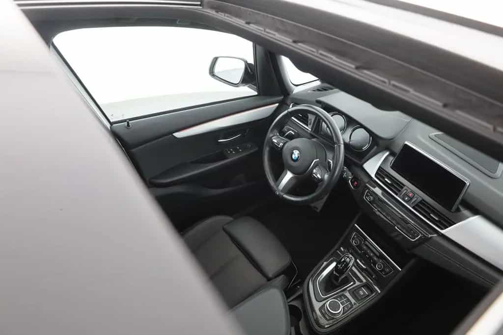 BMW 220 i Gran Tourer M Sport LED Pano 7-Sitze Kamera 11/2021-photo-28