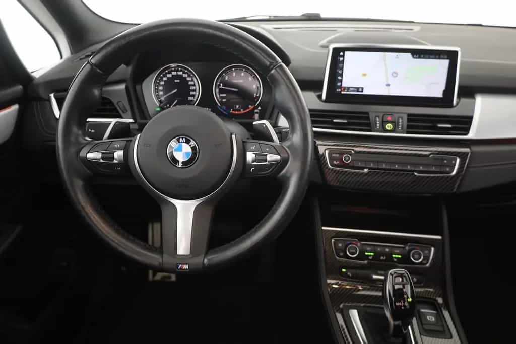 BMW 220 i Gran Tourer M Sport LED Pano 7-Sitze Kamera 11/2021-photo-9