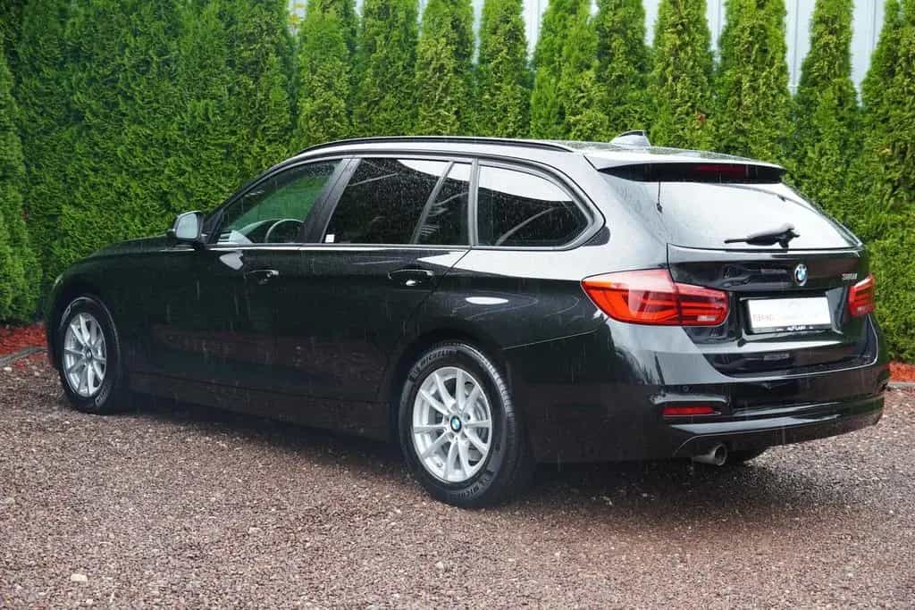 BMW 318 i Advantage Navi Tempomat Sitzheizung PDC LED 06/2017-photo-2