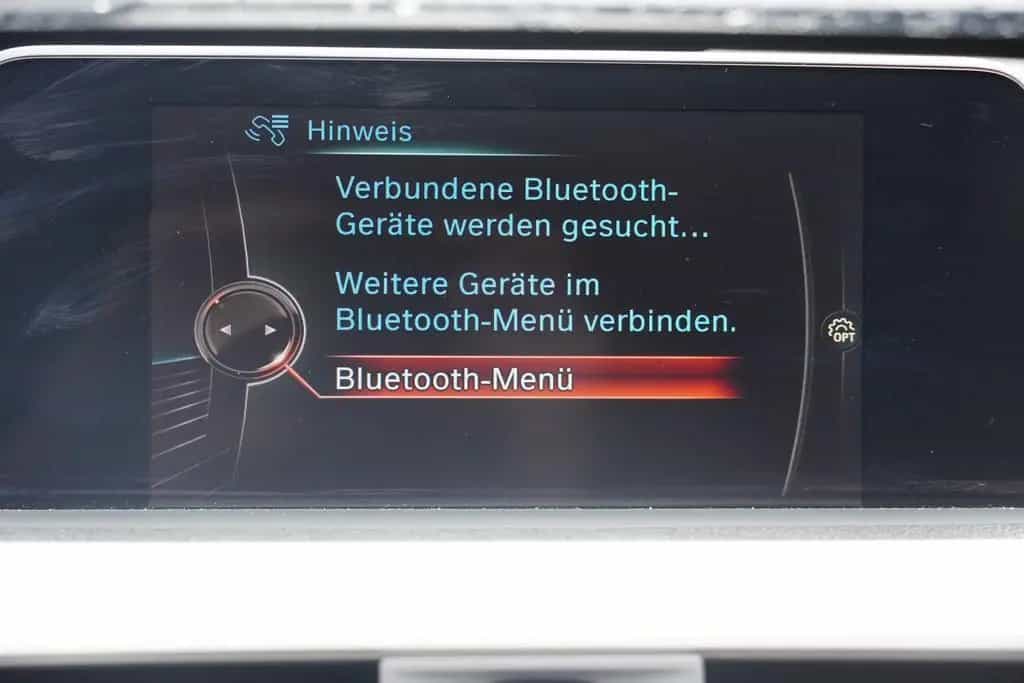 BMW 318 i Advantage Navi Tempomat Sitzheizung PDC LED 06/2017-photo-21