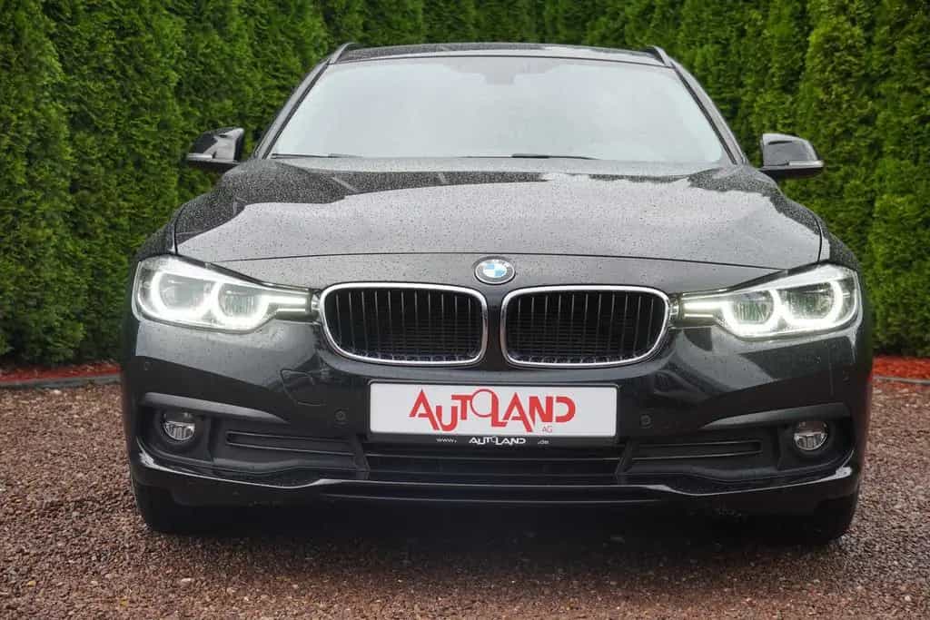 BMW 318 i Advantage Navi Tempomat Sitzheizung PDC LED 06/2017-photo-5