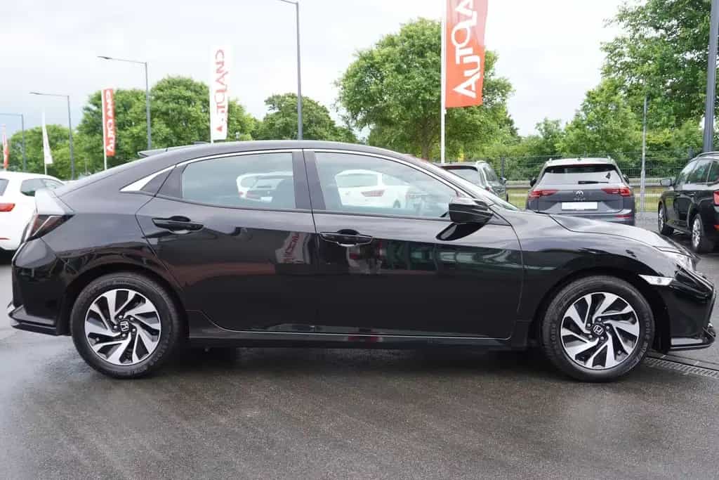 Honda Civic 1.0 VTEC Comfort Klimaaut. Sitzheizung ACC 08/2018-photo-3