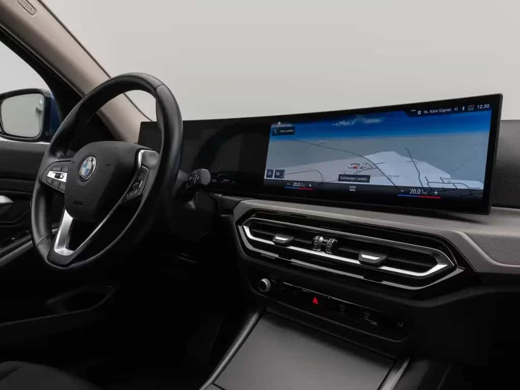 BMW 318 i DAB CockPit+ Widscreen Geschwindigkeitsreg 03/2023-photo-36