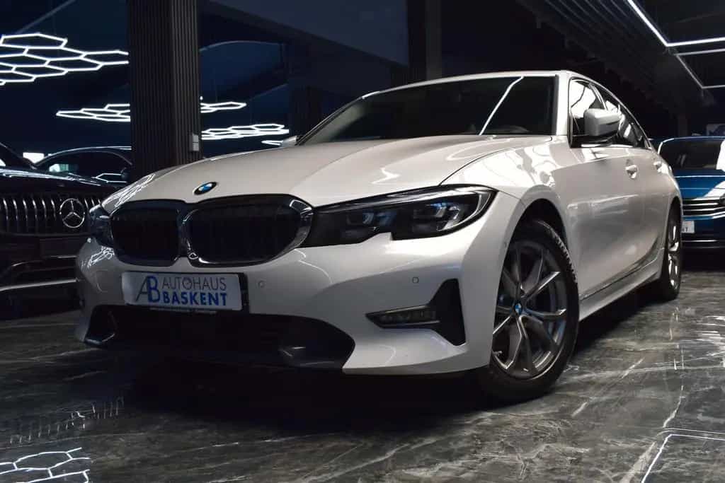 BMW 320 d SPORT LINE*LEDER*SHZ*LED*LIVE COCKPIT*NAVI 09/2020-photo-15